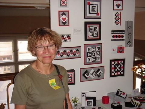 Ela Udziela és kiállításának részlete