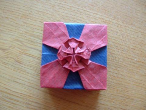 Somos Endre: Masu doboz