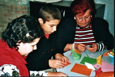 2005-ben a papírkészítés kiállításon