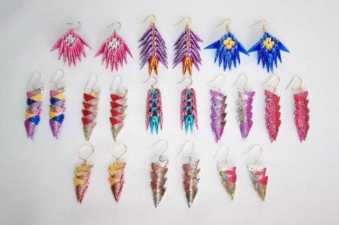 Buday Csilla: Fülbevalók