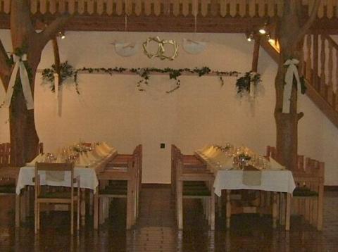 Dekoráció egy lakodalomban