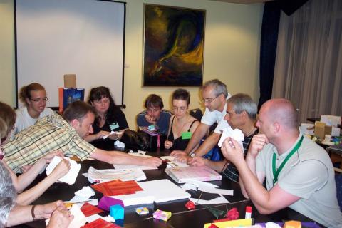 Éjszakai hajtogatás a Touring Hotelben