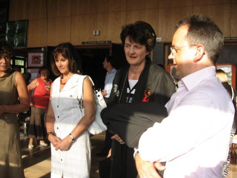 Bús Balázs polgármester és Villányi Mariann a MOK elnöke