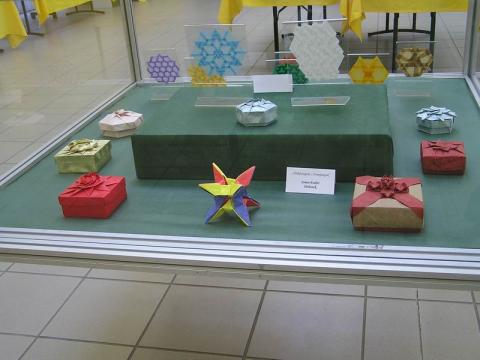 Somos Endre: Dobozok